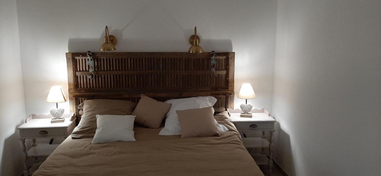 Mas-Thibert Chambre D'Hotes Mas Pekin מראה חיצוני תמונה