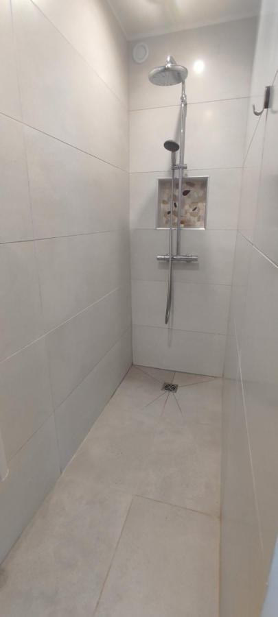 Mas-Thibert Chambre D'Hotes Mas Pekin מראה חיצוני תמונה